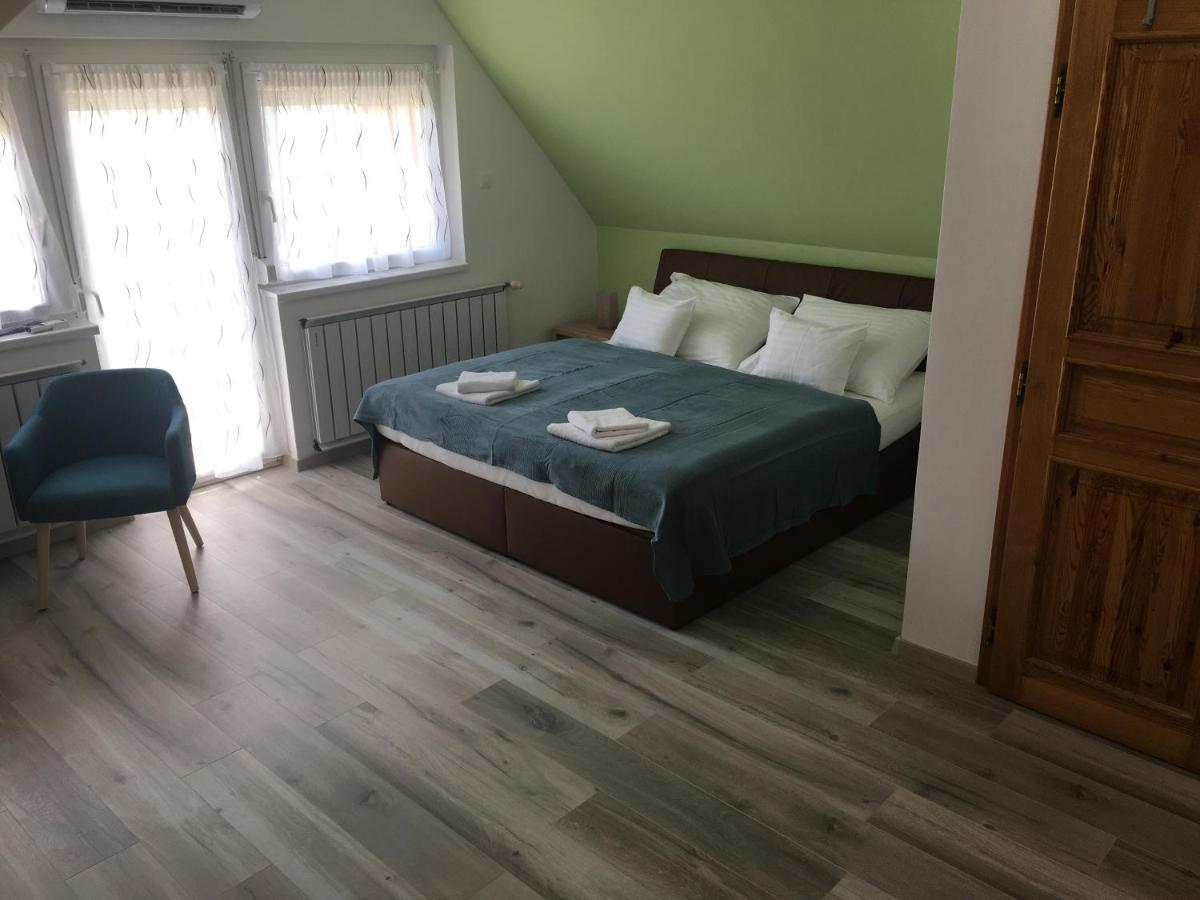 Villa Laar Hévíz Buitenkant foto